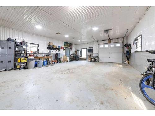 88 Whitetail Avenue, Rural Vermilion River, County Of, AB - Indoor Photo Showing Garage