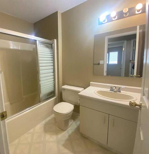 5119 51 Street, Provost, AB - Indoor Photo Showing Bathroom