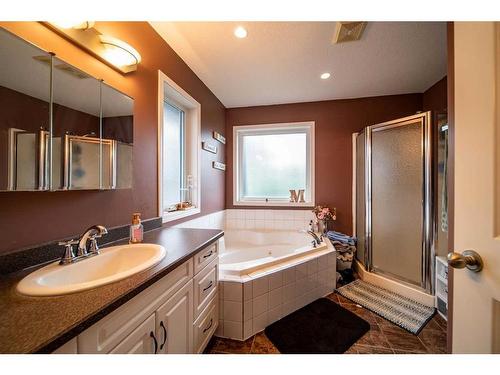 5516 43A Street, Provost, AB - Indoor Photo Showing Bathroom