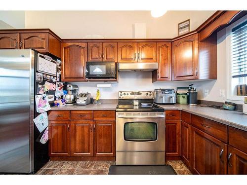 5516 43A Street, Provost, AB - Indoor Photo Showing Kitchen