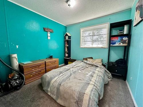 4931 52 Street, Consort, AB - Indoor Photo Showing Bedroom