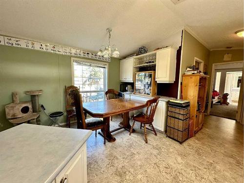 4931 52 Street, Consort, AB - Indoor Photo Showing Dining Room