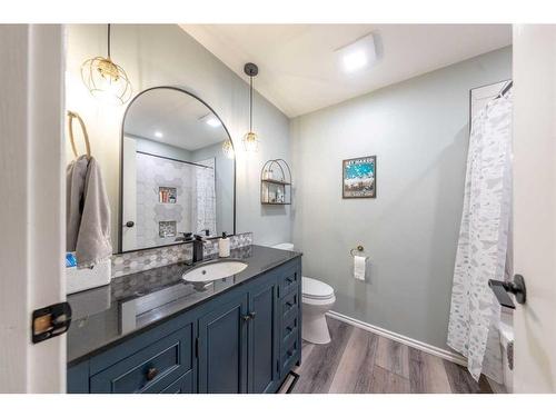 107 5 Avenue West, Maidstone, SK - Indoor Photo Showing Bathroom