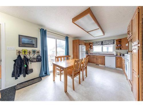 107 5 Avenue West, Maidstone, SK - Indoor Photo Showing Dining Room