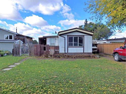 5050 43A Street, Vermilion, AB - Outdoor