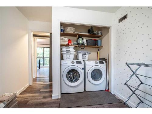 Pt Se 36-52-1 W4, Rural Vermilion River, County Of, AB - Indoor Photo Showing Laundry Room