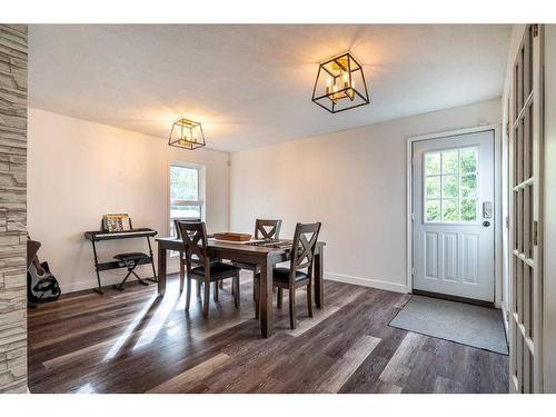 Pt Se 36-52-1 W4, Rural Vermilion River, County Of, AB - Indoor Photo Showing Dining Room