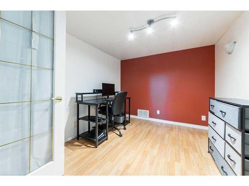 5309 23 Street, Lloydminster, AB - Indoor Photo Showing Other Room