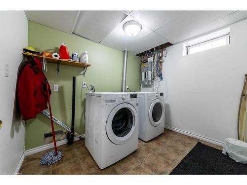 5309 23 Street, Lloydminster, AB - Indoor Photo Showing Laundry Room