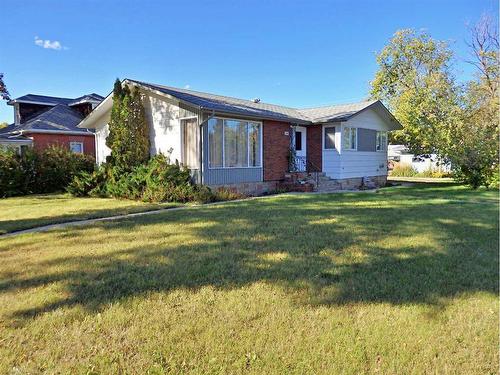 4702 52 Avenue, Vermilion, AB - Outdoor