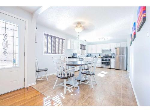 411 4 Avenue East, St. Walburg, SK - Indoor Photo Showing Dining Room