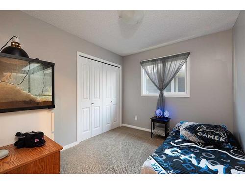 14-2715 73 Avenue, Lloydminster, AB - Indoor Photo Showing Bedroom