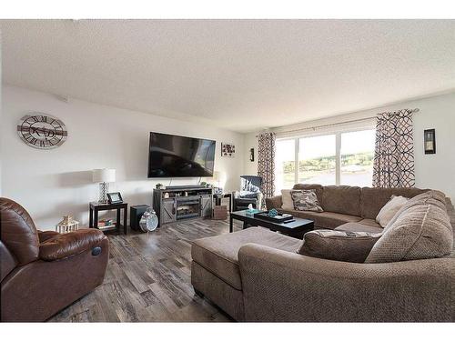 Ne 34-46-26-W3, Rural, SK - Indoor Photo Showing Living Room