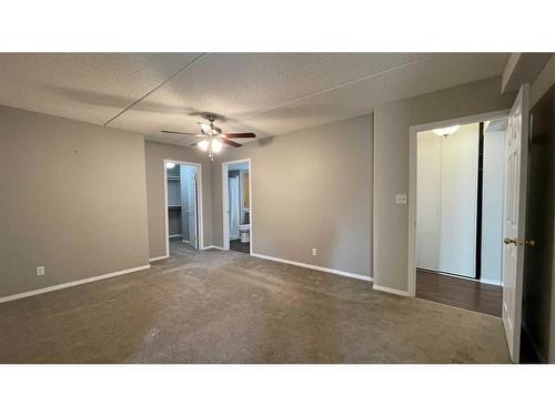 #309-848 4 Avenue, Wainwright, AB - Indoor Photo Showing Other Room