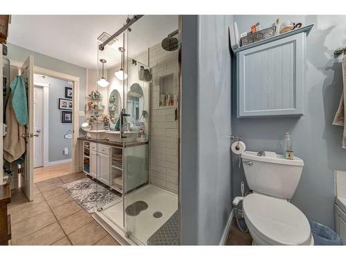 73 White Tail Avenue, Rural Vermilion River, County Of, AB - Indoor Photo Showing Bathroom