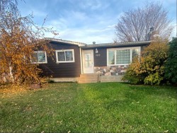 1113 14 Street  Wainwright, AB T9W 1E8