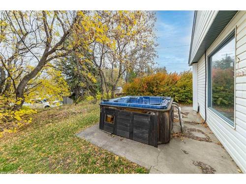 5001 51 Street, Kitscoty, AB - Outdoor