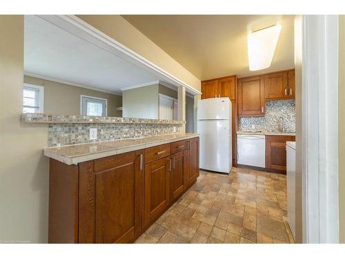 5001 51 Street, Kitscoty, AB - Indoor Photo Showing Kitchen