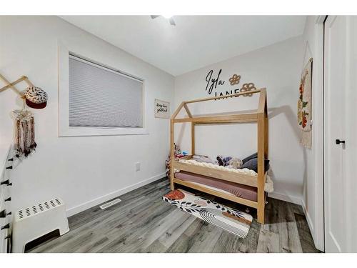 Sk-307 7 Avenue, Paradise Hill, SK - Indoor Photo Showing Bedroom