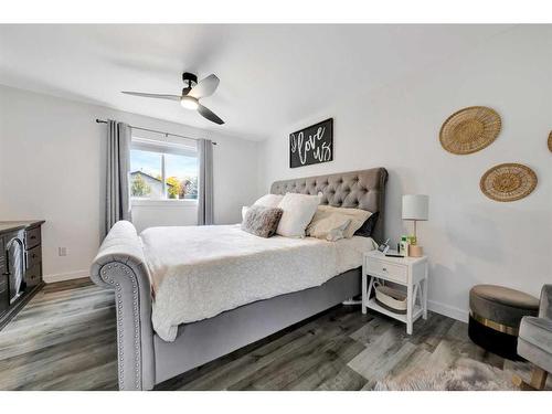 Sk-307 7 Avenue, Paradise Hill, SK - Indoor Photo Showing Bedroom