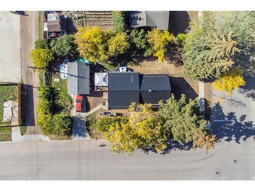 4801 46 Street, Lloydminster, SK - Outdoor