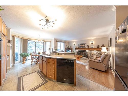 3703 58 Avenue, Lloydminster, AB - Indoor