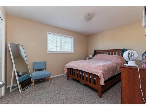 304-4811 47 Avenue, Lloydminster, SK - Indoor Photo Showing Bedroom