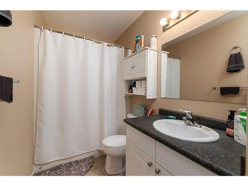 304-4811 47 Avenue, Lloydminster, SK - Indoor Photo Showing Bathroom