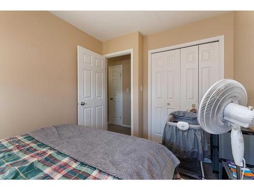 304-4811 47 Avenue, Lloydminster, SK - Indoor Photo Showing Bedroom