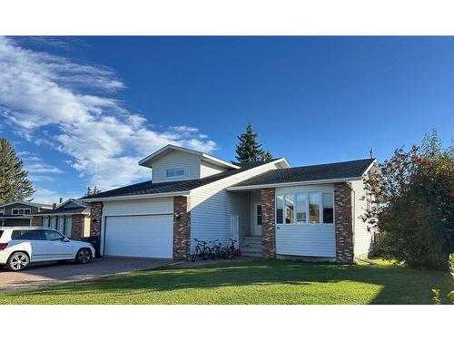 206 4 Avenue North, Marwayne, AB - Outdoor With Facade