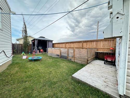 8-5308 57 Street, Lloydminster, AB 