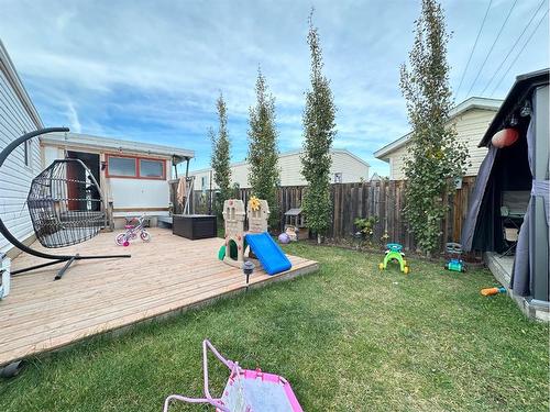 8-5308 57 Street, Lloydminster, AB 