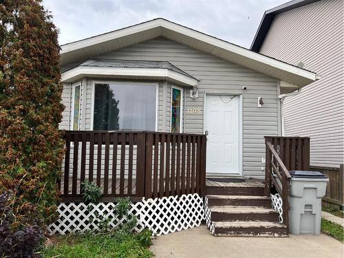 1108 24 Street, Wainwright, AB - Outdoor