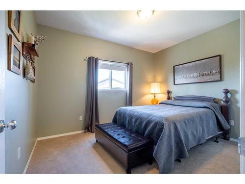 1816 52 Avenue, Lloydminster, AB - Indoor Photo Showing Bedroom