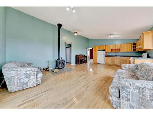 52404 Rge Rd 3262, Rural, SK - Indoor Photo Showing Living Room