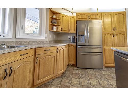 444064 Rge Rd 50, Rural Wainwright No. 61, M.D. Of, AB - Indoor Photo Showing Kitchen