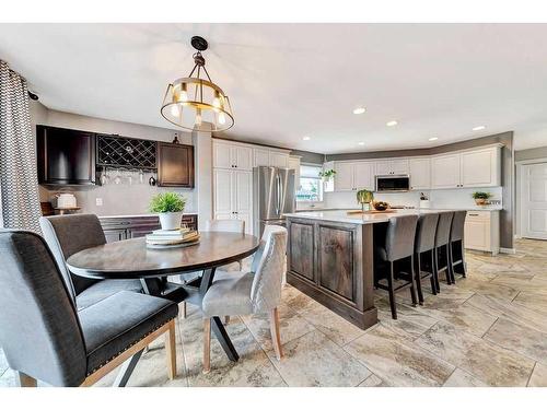 5204 24 Street, Lloydminster, AB - Indoor Photo Showing Dining Room