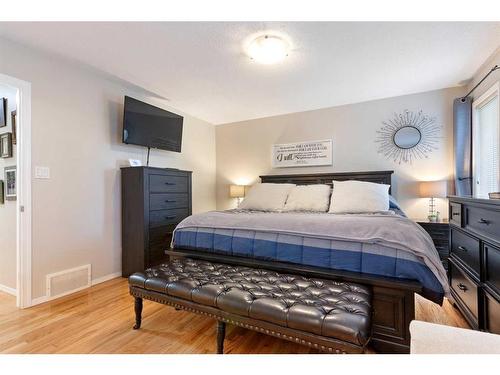 6604 34 Street, Lloydminster, AB - Indoor Photo Showing Bedroom