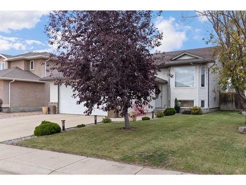 6604 34 Street, Lloydminster, AB - Outdoor With Facade