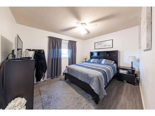 2909 56 Avenue, Lloydminster, AB - Indoor Photo Showing Bedroom