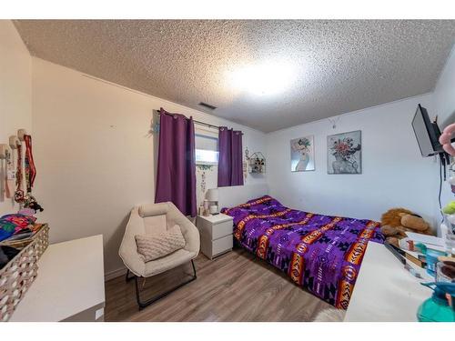 2909 56 Avenue, Lloydminster, AB - Indoor Photo Showing Bedroom