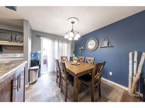 2909 56 Avenue, Lloydminster, AB - Indoor Photo Showing Dining Room