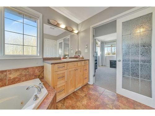 35 Harrier Lane, Rural Vermilion River, County Of, AB - Indoor Photo Showing Bathroom