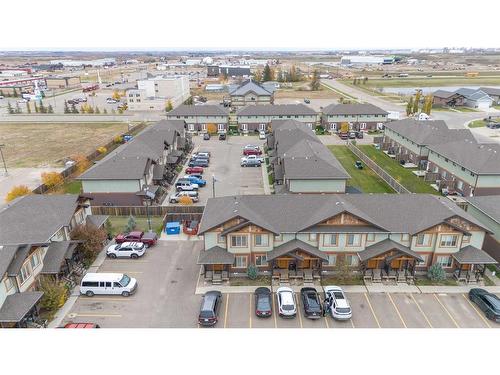 10-4260 41 Street, Lloydminster, SK - Outdoor With View