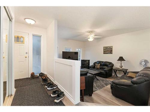 5310 26 Street Close, Lloydminster, AB - Indoor