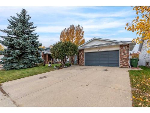 5310 26 Street Close, Lloydminster, AB - Outdoor