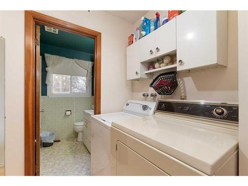 4528 49 Street, Lloydminster, SK - Indoor Photo Showing Laundry Room