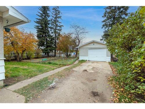 4528 49 Street, Lloydminster, SK - Outdoor