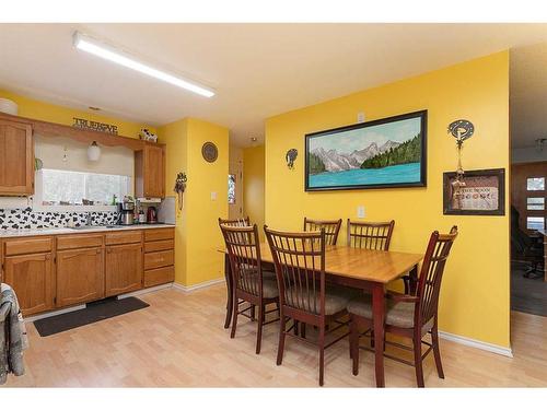 4528 49 Street, Lloydminster, SK - Indoor Photo Showing Dining Room