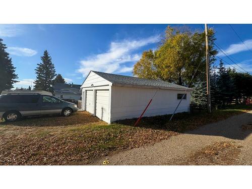 5106 4 Avenue, Chauvin, AB - Outdoor